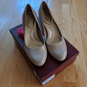 Nude Heels 9W